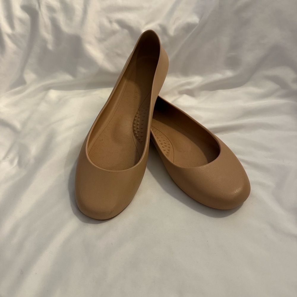 NWOT Okabashi Georgia Ballet Flats